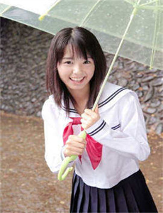 《局长含着她的花蒂啃咬高潮H》
